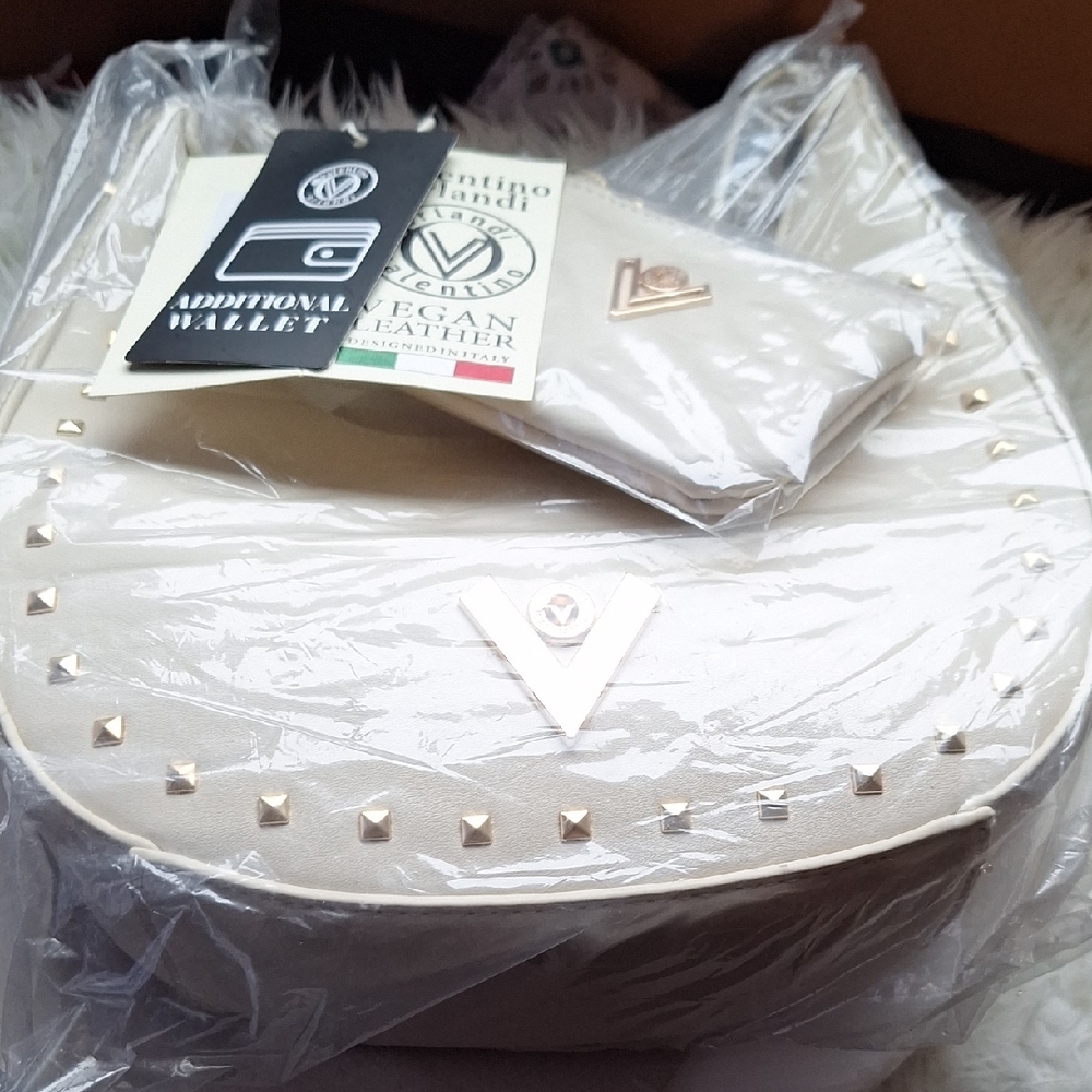 Valentino Orlandi Cream and Tan Accessory - Picture 5 of 5